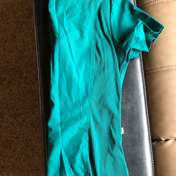 Scrub Top - Picture 2 of 5